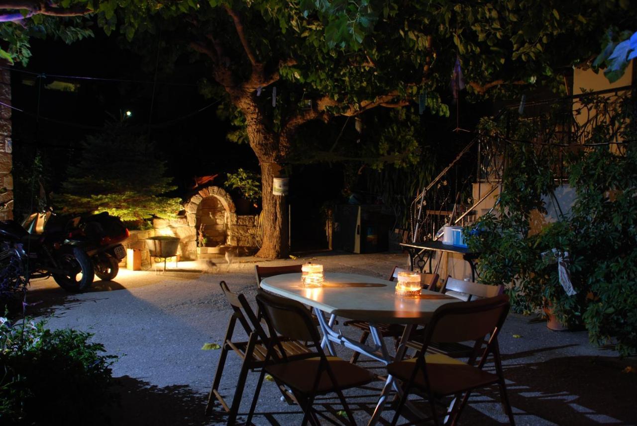 Appartement "The Stone" à Agios Vlasios  Extérieur photo